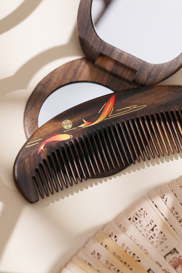 Mirror & Wooden Comb Set with A Pair of Koi Pattern