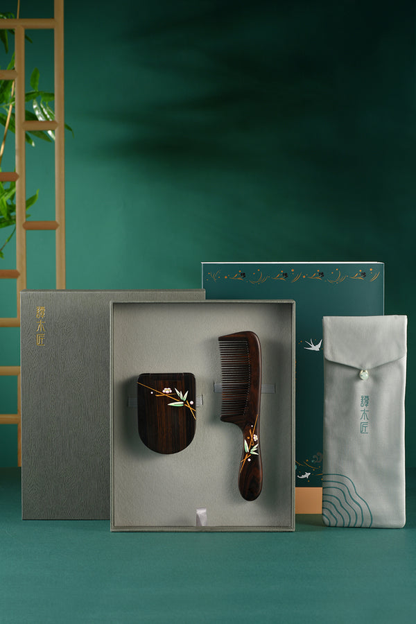 Blackwood Hair Comb & Mirror Set