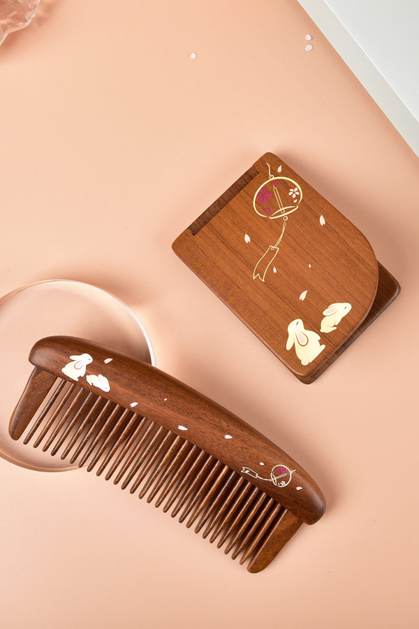 Bunny Wood Comb & Mirror Set