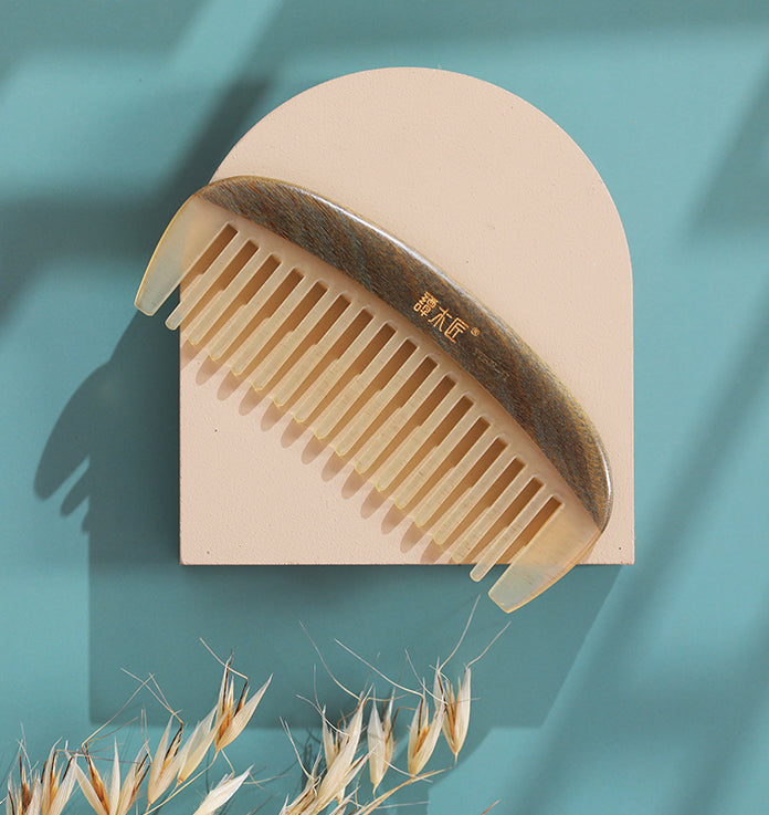 Sheep Horn & Wood Hair Comb