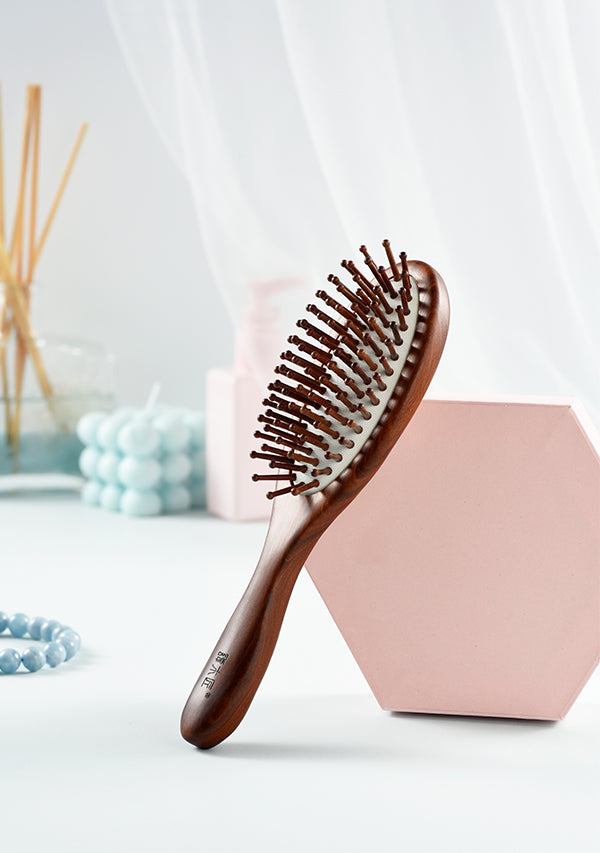 Joy of fish Paddle hair brush