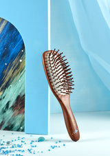 Happy planet Paddle hair brush