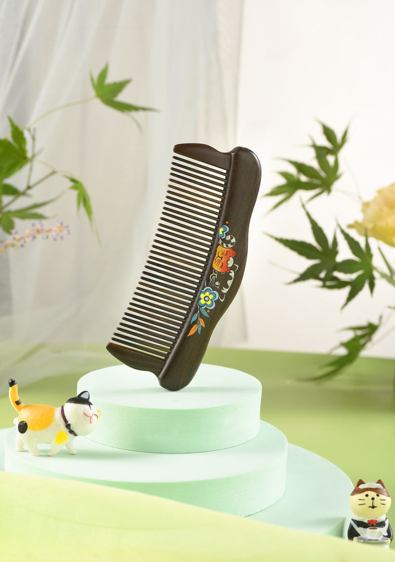 Adorable Cat Hair Comb