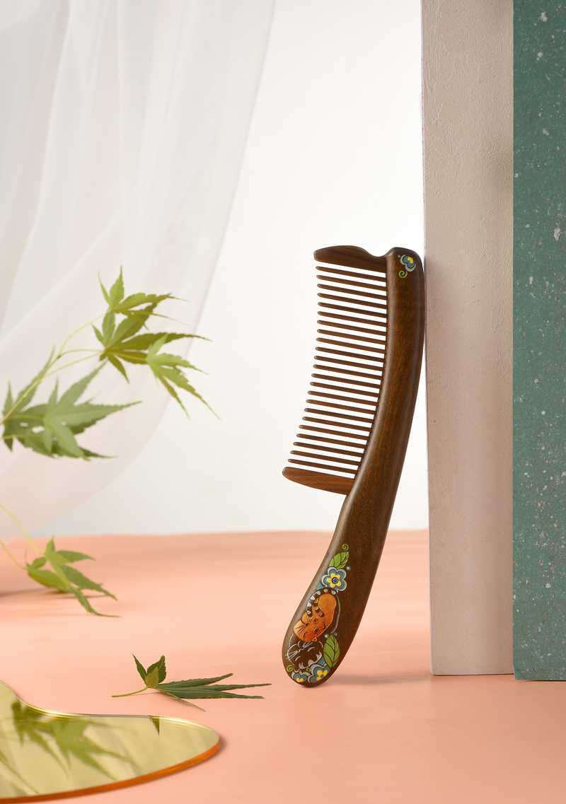 Sweet Cat Hair Comb